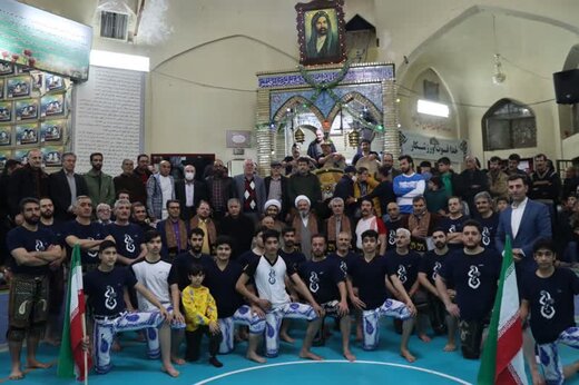 برگزاری مراسم جشن ولادت با سعادت امام علی (ع) و گرامیداشت دهه فجر در زورخانه شهیدان بستان سمنان