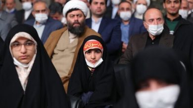 «دختر امام» در دیدار رهبر انقلاب با مسئولان نظام + عکس