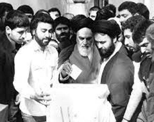 ردیهای بر نظریه «امام خمینی به دموکراسی معتقد نبود» روزنامه «جوان» / مگر«ایران اینترنشنال» و «منوتو» جز این میگویند؟