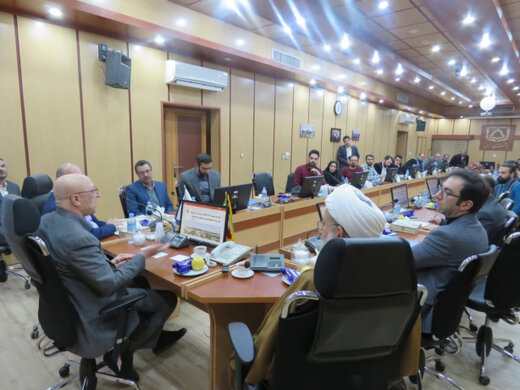 نشست وزیر علوم با تشکلهای دانشجویی و فعالان فرهنگی دانشگاه سمنان برگزار شد
