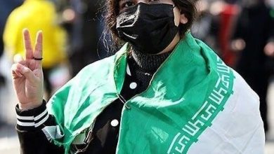 «کم‌حجاب‌ها» کنار «چادری‌ها» در راهپیمایی ۲۲ بهمن + عکس‌ها