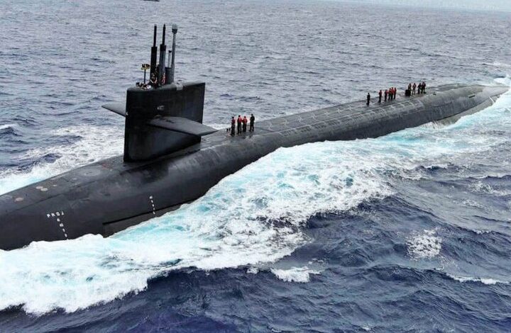 ترکیب مرگبار زیردریایی اتمی و ترایدنت/ یک موشک معادل ۲۴۰ بمب اتمی هیروشیما / عکس