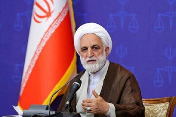 اژهای خطاب به مجلسیها: زندانها را از نزدیک ببینید و مشکلات را پشت تریبون بگویید/ از اقتصاد غفلت شود حوزه امنیت و فرهنگ آسیب میبیند