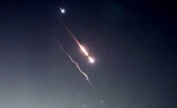 ببینید | مانور حیرت‌انگیز موشک ایرانی قبل از برخورد به هدف در اسرائیل