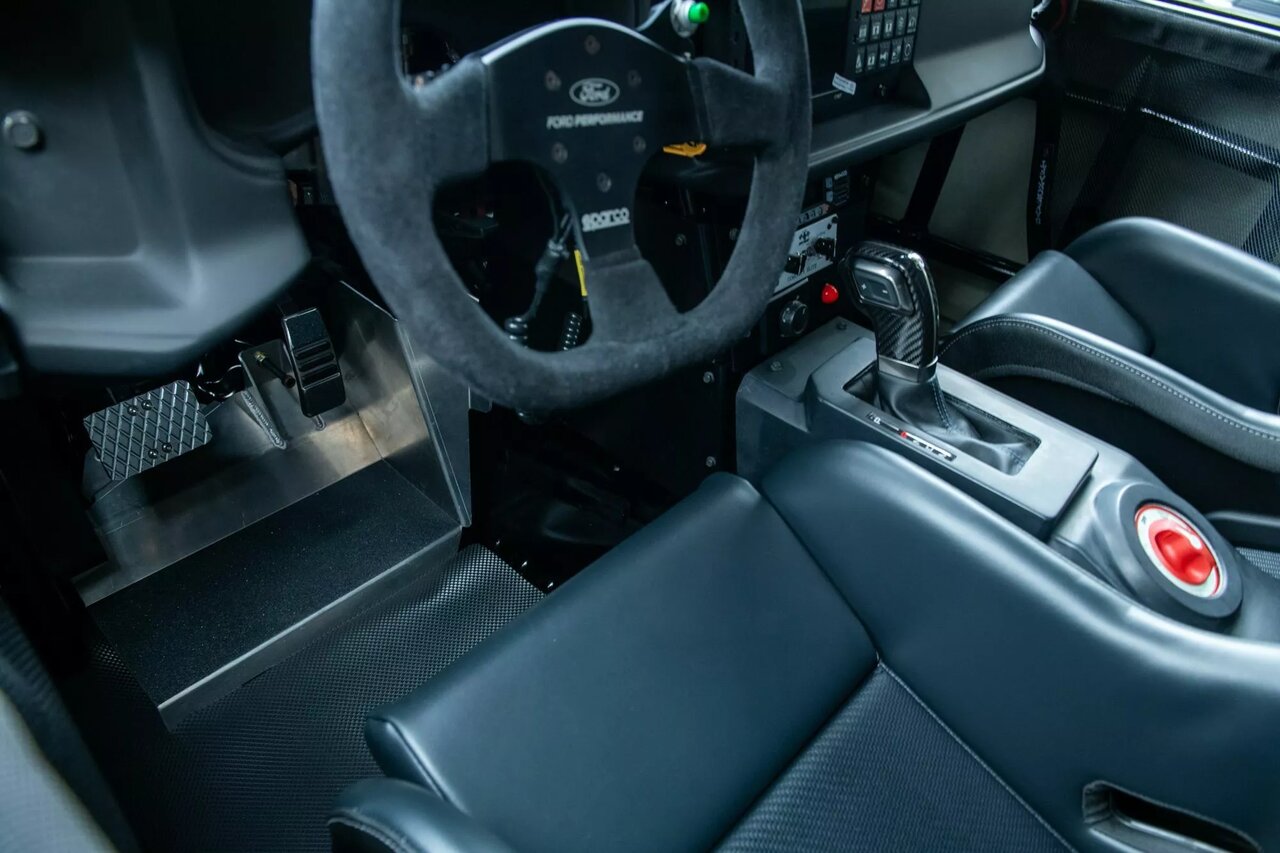 شاسی‌بلند ۲۰ میلیاردی فورد، همه را شیفته خود می‌کند! /گزارش تصویری