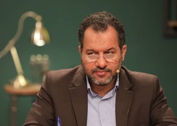 آقای بانکیپور! این وضعیت مبتذل و وقاحت بار از روابط جنسی فقط در ذهن شماست نه در ترکیه /حواستان به سفره مردم باشد نه تختخواب آنها