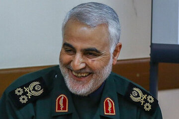 حضور سردار سلامی در منزل شهید زاهدی/ بزرگترین عملیات موشکی تاریخ بشریت به نام حاج علی زاهدی رقم خورد