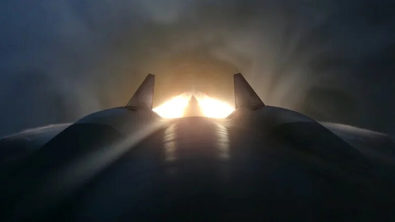 دارکاستار؛ یکی از مرموزترین جتهای جاسوسی دنیا!/ عکس