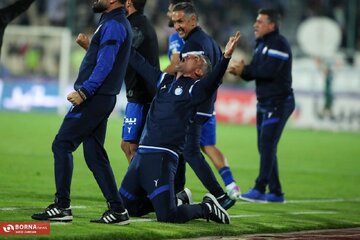 عکس | سانسور به سبک مهدی هاشمینسب!