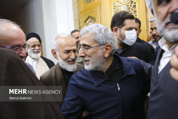 عکسهایی از خوشامدگویی سردار قاآنی به سیدعلی خمینی