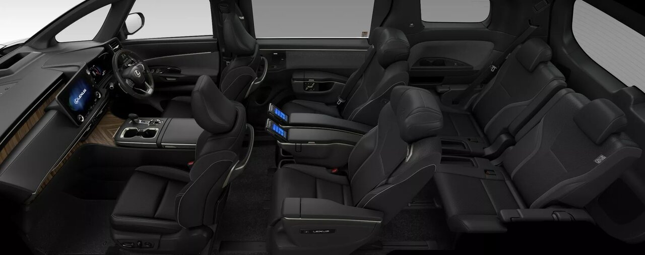 ون مجلل ۶ نفره لکسس ۲۰۲۴ همقیمت هیوندای ۲۰۱۸ در بازار ایران!/ عکس