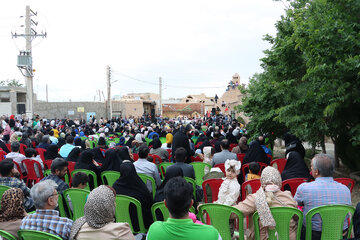 چهارمین جشنواره گردشگری گولاچ روستای بیابانک برگزار شد