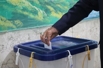 انتخابات ریاست جمهوری ۱۴۰۳ در آذربایجانغربی: پیر و جوان پای صندوقهای رای
