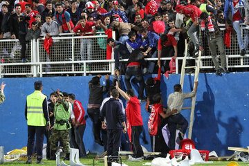 تراکتوریها نردههای آزادی را شکستند!