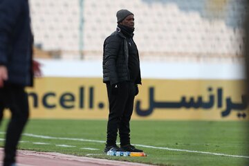 نگذارید موسیمانه این بازیکن را خط بزند!