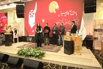 از پرسشهای قابل تامل ساداتیان تا خواهش پژمان بازغی