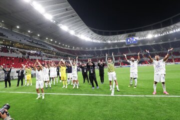 استقلال برد و پرسپولیس را حذف کرد؛ رونالدو این بار به تهران میآید!