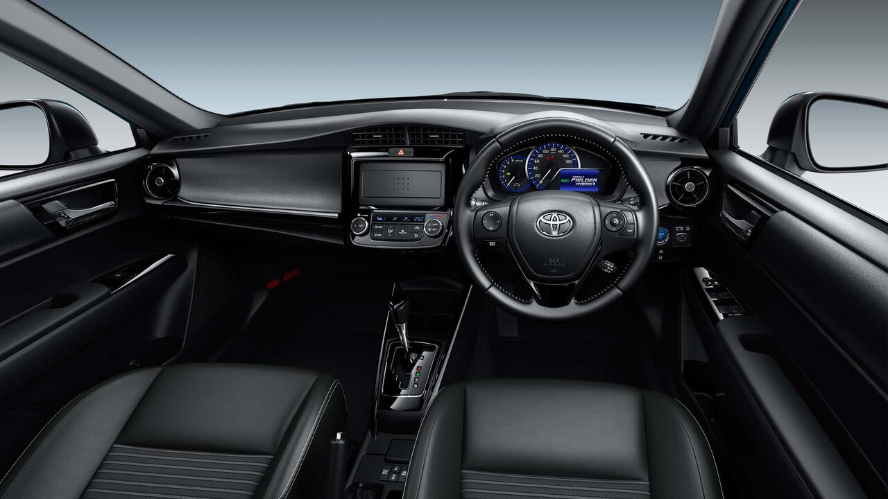 این تویوتا از دنا پلاس و پژو ۲۰۷ ارزانتر است/ عکس