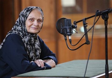بانوی قصهگویی ایران مریم نشیبا تجلیل میشود