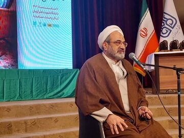 برگزاری همایش ملی “نظام فکری حضرت آیت الله العظمی خامنه ای در گسترده خانواده و جمعیت” در دانشگاه کرمان