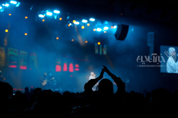 بلیت کنسرت دوباره گران شد! / گزارشی از کنسرتهای پایان سال