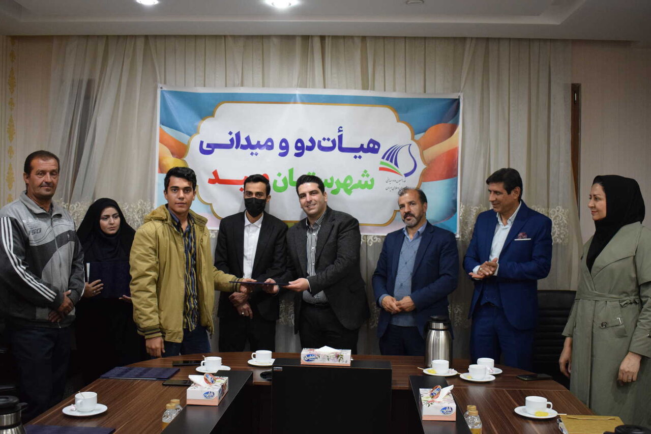 تجلیل از مقام‌آوران میبدی در مسابقات استان یزد توسط هیات دو و میدانی شهرستان میبد