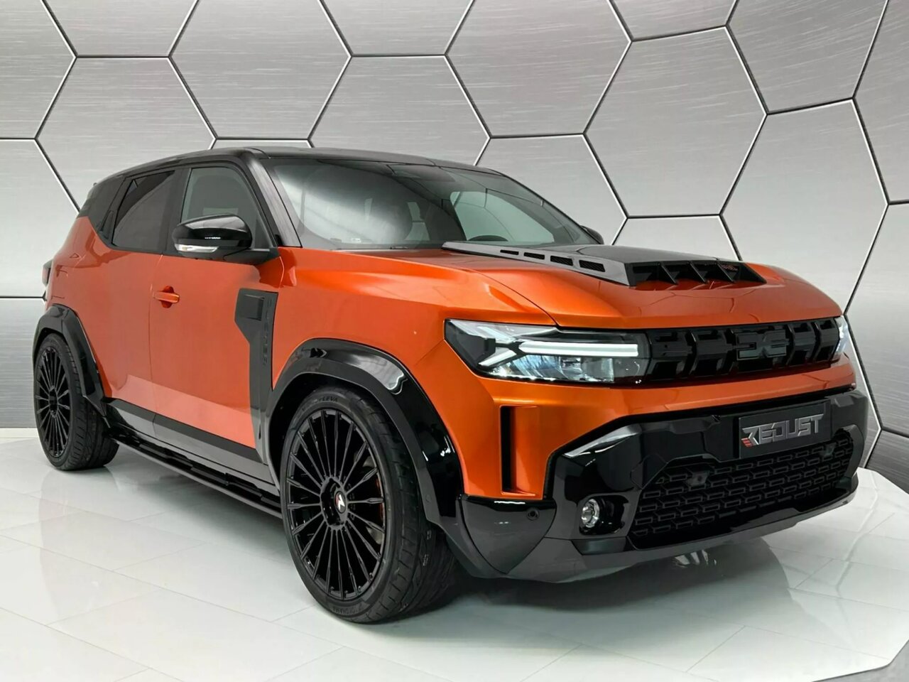 تغییر چهره شاسیبلند محبوب رنو / عکس