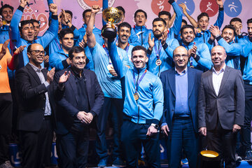 در روز پایانی لیگ برتر ووشو چه گذشت؟/ از قهرمانی دانشگاه آزاد تا صحبتهای دنیامالی و صدیقی