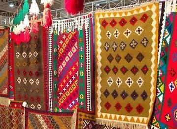 راهیابی پنج اثر هنرمندان صنایعدستی کردستان به مرحله نهایی جشنواره سرو سیمین