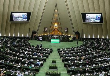 شرایط اخذ رأی از رأیدهندگان پس از احراز هویت الکترونیکی مشخص شد/ شرایط استیضاح شهردار مشخص شد