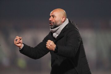 عکس | سهراب پیام خود را تکرار کرد: این استقلال است که همیشه میماند