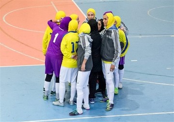 فوتسال زنان کافا| قرقیزستان دورقمی شد/ برد یکطرفه فوتسالیستهای ایران