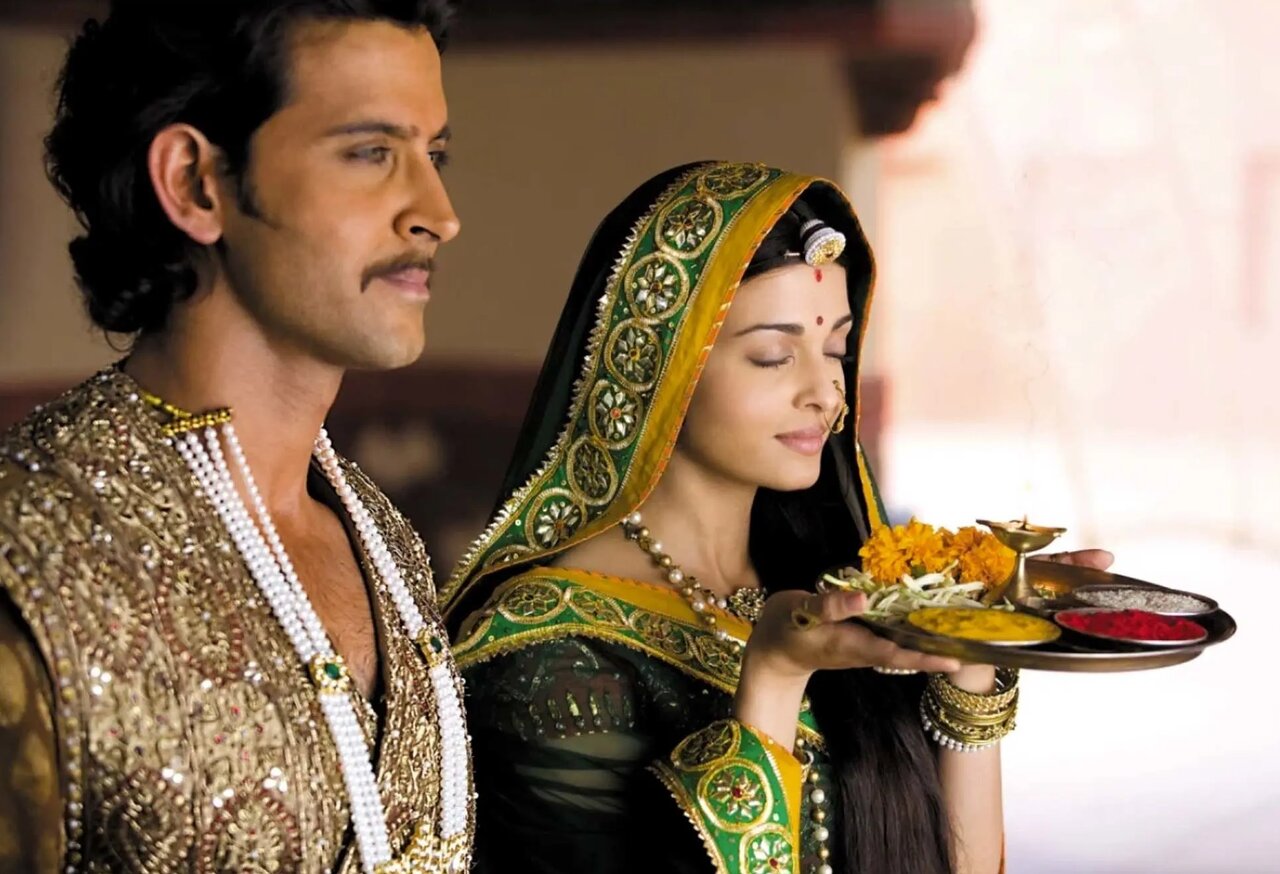 فیلمهای نوستالژی و خاطره انگیز هندی در میان ایرانیان؛ از سه احمق تا شعله