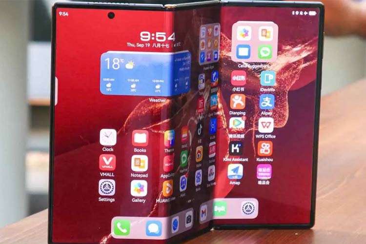 معرفی گوشی هوشمند تاشوی هواوی Mate XT: ویژگی‌ها و قیمت جهانی