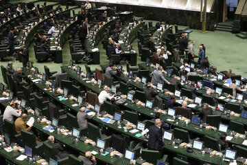 وزیر نیرو برای پاسخگویی به نمایندگان به مجلس میرود