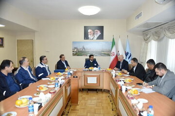 پرافتخارترین تیم دوچرخه سواری ایران احیا شد/ پتروشیمی تبریز در راه رقابت های بین المللی