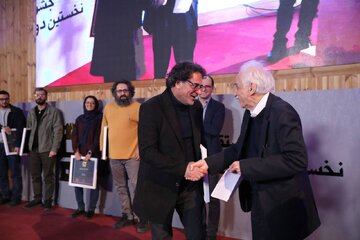 از تنوع تولید تا تائید صنوف سینمای مستند/ دایره مشکلات سینمای مستند وسیعتر شده است؟