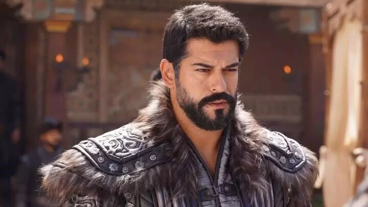 از هانده ارچل تا بوراک اوزچیویت؛ درآمد نجومی ترکیه با تجارت چهرهها/ ترکیه دومین صادرکننده سریال در جهان