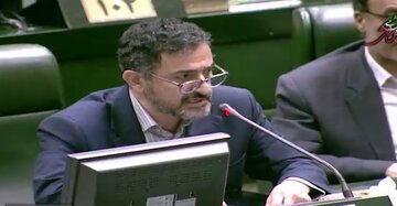 افشاگری عضو کمیسیون امنیت ملی از پرخاشگری حمید رسایی علیه فرمانده کل سپاه/ از هوچی گری فالووربازان مهراسید