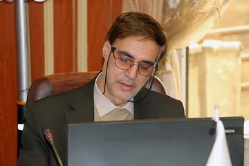 با کمک جامعه نخبگی و دانشگاهی میتوان مشکلات جامعه را تقلیل داد