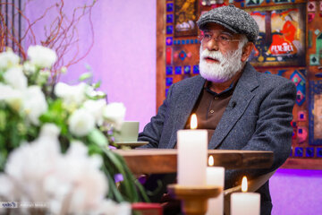 «برندینگِ سیاسی» پزشکیان در گفتگو با گیویان/ اگر ترامپ و خواجه نصیر طوسی هم رقیب پزشکیان بود، خروجی اش همین پزشکیان می شد