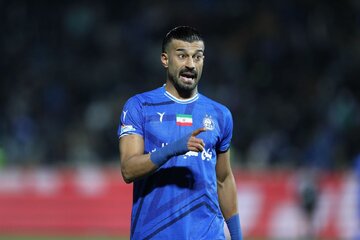 جمله کنایهآمیز رامین رضاییان در ورزشگاه النصر
