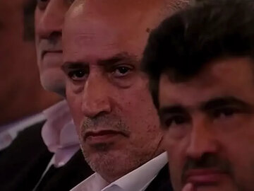 دشمنان تاج روز به روز کمتر میشوند!