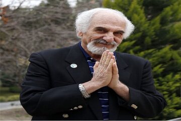 دوست دارم لبخند واقعی روی لب مردم ایران باشد