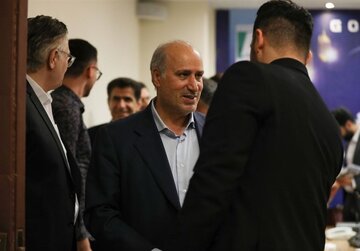 دیدار مهدی تاج با ستارگان فوتبال ساحلی ایران