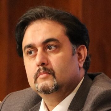 شورای عالی امنیت ملی در باره جنگ استعدادها اقدام کند