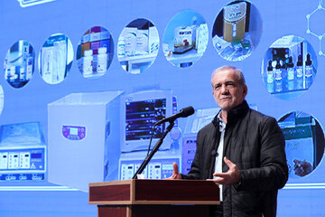 طعنه تلویحی پزشکیان به استیضاح همتی/ باید مشخص باشد که چه کسی مسئول است