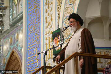 علم الهدی خط و نشان کشید/ اجازه ندهیم عده ای با بی حجابی به پیامبر دهن کجی کنند/ بی حجابی عامل فحشا و فجور است/ هیچ عذری از هیچ مسئولی پذیرفته نیست