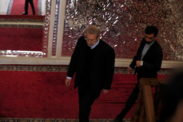 علی لاریجانی و بازپس گیری خلعت اعتبار/ محذوفِ شورای نگهبان، سفیر «پیام های تاریخ ساز» شد