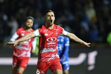 عکس| دست نوشتهی قدیمی از ستارهی این روزهای پرسپولیس